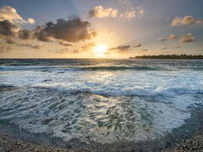 Bild-Nr: 12455333 Dramatischer Sonnenuntergang am Strand Erstellt von: eyetronic