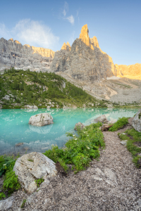 Bild-Nr: 12471247 Morgenstimmung am Lago di Sorapis in den Dolomiten Erstellt von: Michael Valjak