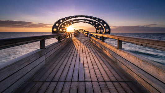 Bild-Nr: 12566383 Seebrücke bei Sonnenaufgang Erstellt von: Steffen Henze