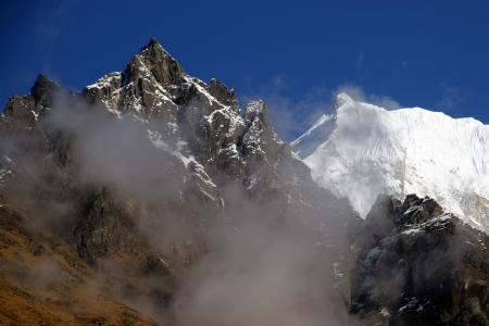 Bild-Nr: 12576392 Langtang Lirung  Erstellt von: Gerhard Albicker