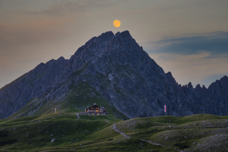 Bild-Nr: 12576464 Vollmond im Allgäu Erstellt von: Walter G. Allgöwer