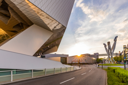 Bild-Nr: 12614965 Porsche Museum in Stuttgart bei Sonnenuntergang Erstellt von: dieterich