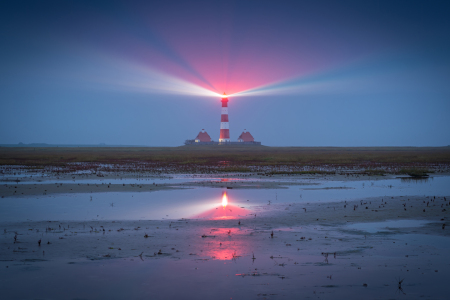 Bild-Nr: 12625645 Leuchtturm Westerheversand am Abend Erstellt von: Martin Martin Wasilewski