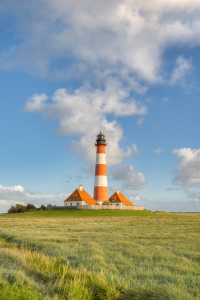 Bild-Nr: 12636051 Leuchtturm Westerheversand an der Nordsee Erstellt von: Michael Valjak