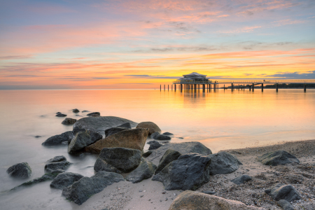 Bild-Nr: 12636052 Timmendorfer Strand bei Sonnenaufgang Erstellt von: Michael Valjak