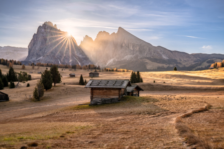 Bild-Nr: 12642932 Sonnenaufgang auf der Seiser Alm Erstellt von: Achim Thomae