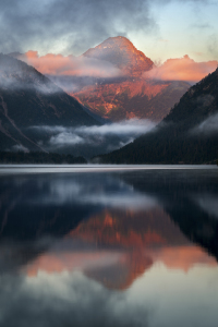 Bild-Nr: 12660435 Plansee zum Sonnenaufgang mit Thaneller Reflektion Erstellt von: Pahmeier-Photography