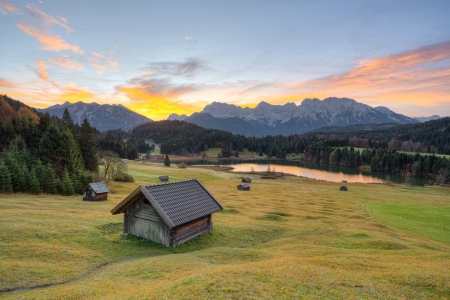 Bild-Nr: 12666968 Sonnenaufgang am Geroldsee in Bayern Erstellt von: Michael Valjak