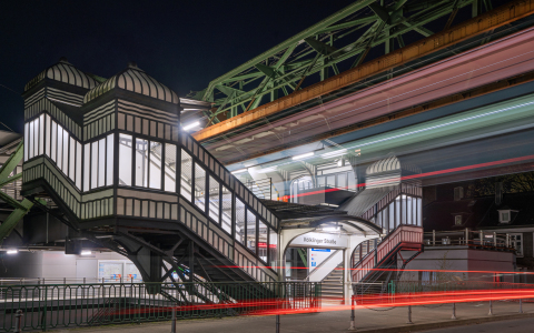 Bild-Nr: 12697501 Wuppertal - Schwebebahn Light Trails 1 Erstellt von: alfotokunst