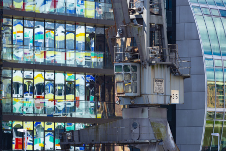 Bild-Nr: 12717527 alter Lastkran im Medienhafen Erstellt von: Walter G. Allgöwer