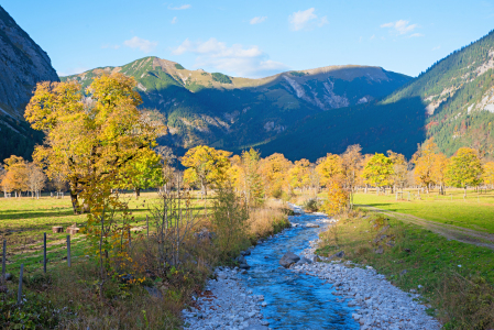 Bild-Nr: 12740258 Herbst im Karwendeltal Erstellt von: SusaZoom