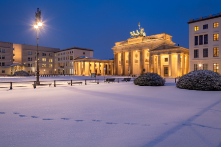 Bild-Nr: 12742275 Pariser Platz und Brandenburger Tor im Winter Erstellt von: eyetronic