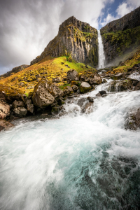 Bild-Nr: 12743210 70 Meter Wasserfall  Erstellt von: Nordbilder