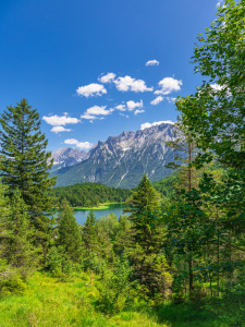 Bild-Nr: 12744769 Blick über den Lautersee auf das Karwendelgebirge  Erstellt von: Rico Ködder