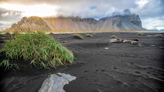 Bild-Nr: 12747201 Schwarzer Sandstrand Erstellt von: alphafotos