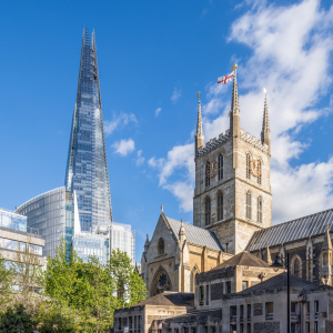 Bild-Nr: 12748305 Kathedrale von Southwark und The Shard in London Erstellt von: eyetronic