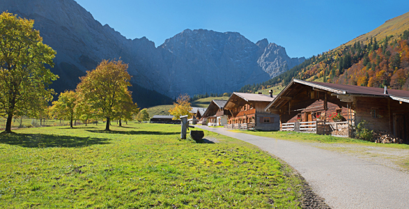 Bild-Nr: 12755183 Engalmen im Karwendel Erstellt von: SusaZoom