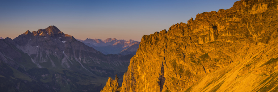 Bild-Nr: 12755514 Biberkopf bei Sonnenaufgang Erstellt von: Walter G. Allgöwer