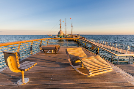 Bild-Nr: 12756630 Seebrücke Grömitz mit Sonnendeck Erstellt von: Ursula Reins