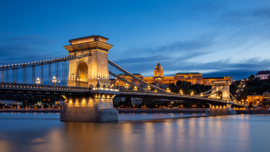 Bild-Nr: 12757827 Die Kettenbrücke in Budapest Erstellt von: RolandBrackHeckePic