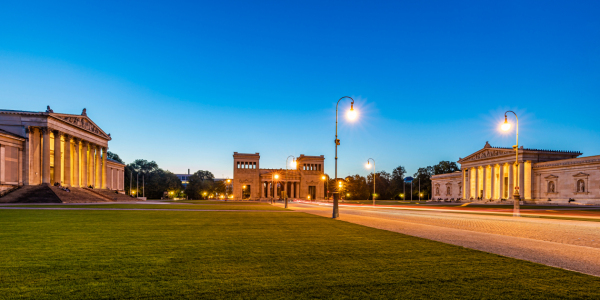 Bild-Nr: 12762959 Königsplatz in München bei Nacht Erstellt von: dieterich