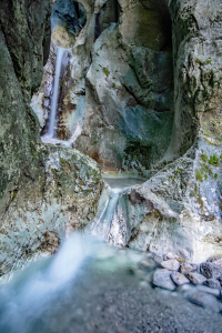 Bild-Nr: 12765189 Heckenbach Wasserfall Erstellt von: maicolpue