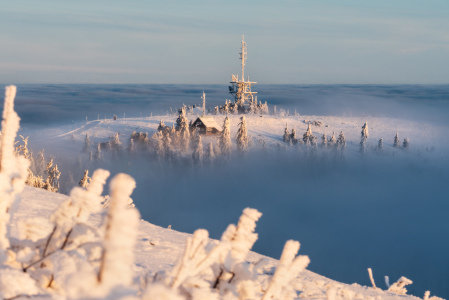 Bild-Nr: 12795058 Hornisgrinde-Gipfel im Nebelmeer im Schwarzwald Erstellt von: Marcel Heinzmann