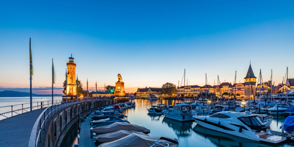 Bild-Nr: 12799228 Hafen von Lindau am Bodensee  Erstellt von: dieterich