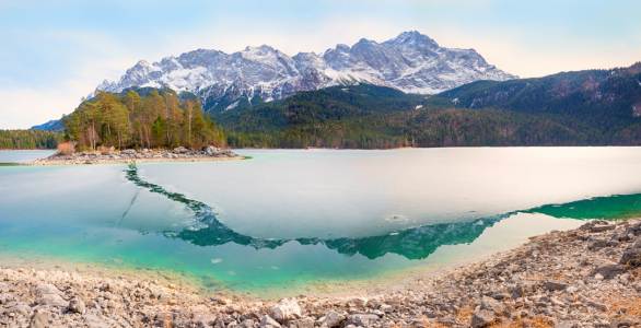 Bild-Nr: 12800701 Frostiger Eibsee und Zugspitze Erstellt von: SusaZoom