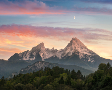 Bild-Nr: 12802362 Majestätische Watzmann im farbenfroher Dämmerung Erstellt von: Smileus