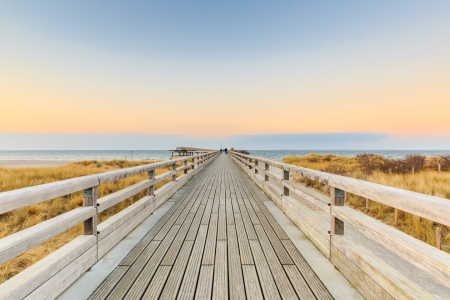 Bild-Nr: 12803684 Seebrücke über Dünen und Meer Erstellt von: Ursula Reins