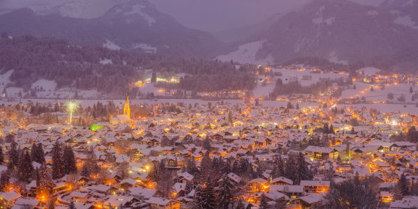 Bild-Nr: 12808947 Silvesterabend in Oberstdorf Erstellt von: Walter G. Allgöwer