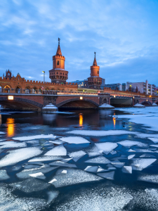 Bild-Nr: 12810340 Oberbaumbrücke und Spree im Winter Erstellt von: eyetronic