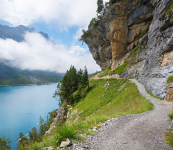 Bild-Nr: 12811411 Felsenpfad Oeschinensee I Erstellt von: SusaZoom