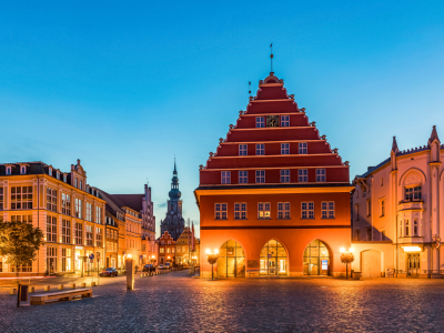 Bild-Nr: 12816728 Rathaus am Marktplatz in Greifswald Erstellt von: dieterich