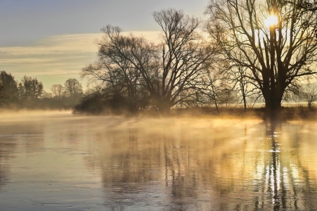 Bild-Nr: 12816882 Nebel über dem Fluss  Erstellt von: falconer59