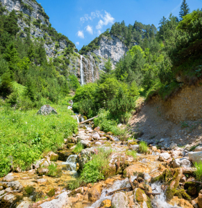 Bild-Nr: 12817603 Frühling am Dalfazer Wasserfall Erstellt von: SusaZoom