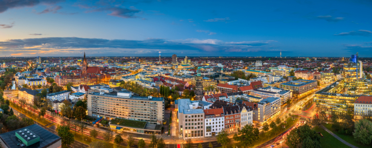 Bild-Nr: 12822997 Panorama von Hannover Erstellt von: Mapics