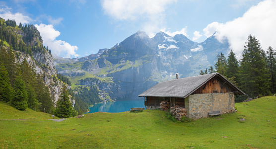 Bild-Nr: 12824526 Hütte am Oeschinensee II Erstellt von: SusaZoom