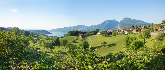 Bild-Nr: 12827070 Urlaubsort Krattigen mit Thunerseeblick Erstellt von: SusaZoom