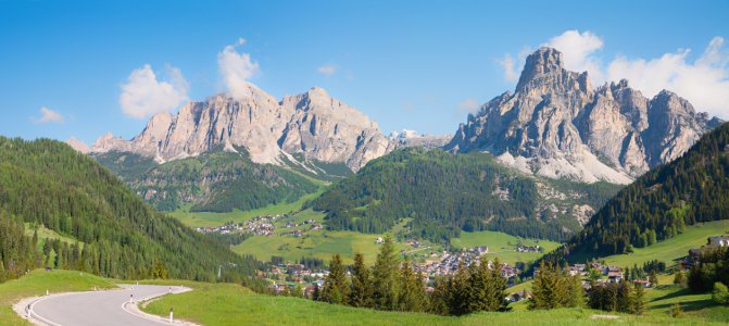 Bild-Nr: 12827642 Campolongo Pass mit Blick nach Corvara Erstellt von: SusaZoom