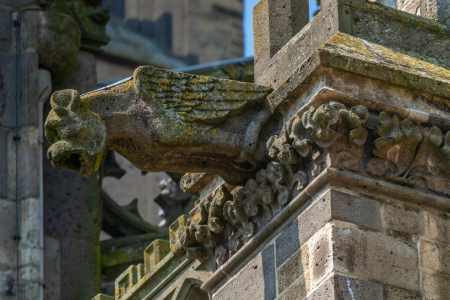 Bild-Nr: 12837256 ein alter Wasserspeier am Xantener Dom Erstellt von: volker heide