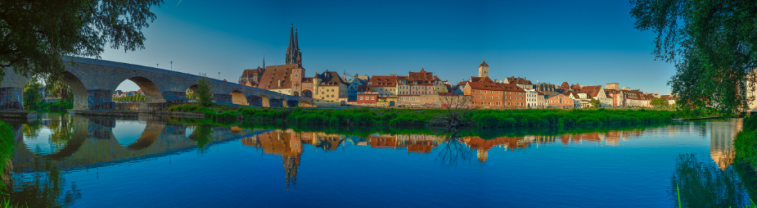 Bild-Nr: 12843066 Regensburg an der Donau Erstellt von: Gregor Handy