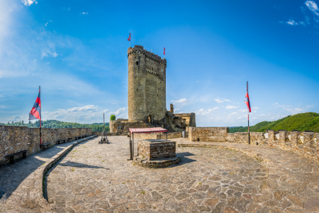Bild-Nr: 12844752 Ehrenburg -2- Erstellt von: Erhard Hess