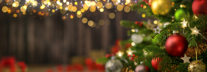 Bild-Nr: 12845379 Elegante Weihnachtsszene mit Lichtern und Kugeln Erstellt von: Smileus