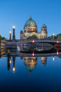 Bild-Nr: 12853498 Berliner Dom bei Nacht Erstellt von: eyetronic
