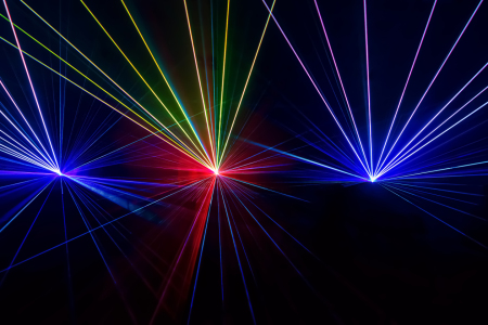 Bild-Nr: 12857157 Lasershow - Laserstrahlen Erstellt von: uh-Photography