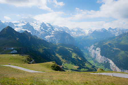Bild-Nr: 12871211 Jungfrau und Lauterbrunnental Berner Oberland Erstellt von: SusaZoom