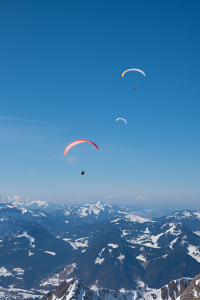 Bild-Nr: 12872342 Gleitschirmflieger Allgäuer Alpen Erstellt von: SusaZoom