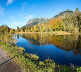 Bild-Nr: 12887758 Moorweiher Oberstdorf Herbstidylle I Erstellt von: SusaZoom
